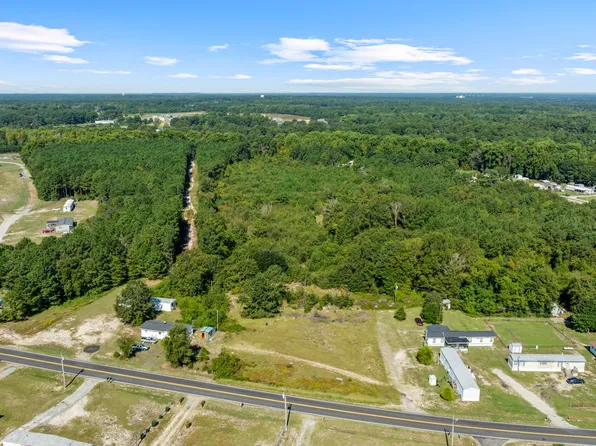 446 Durham Lake Road, Dudley, NC 28333