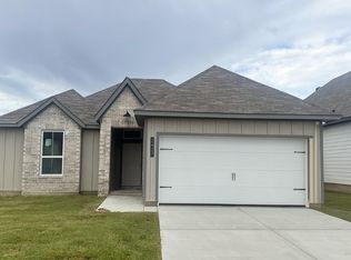 2417 Rooke Rd, Bryan, TX 77807