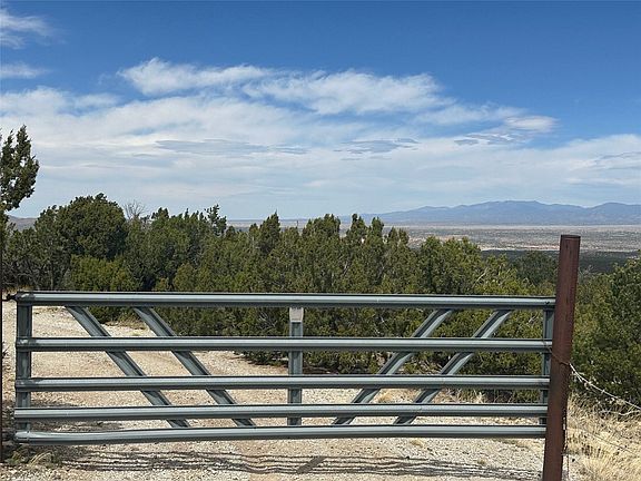 5th image of 61 Vista Del Oro