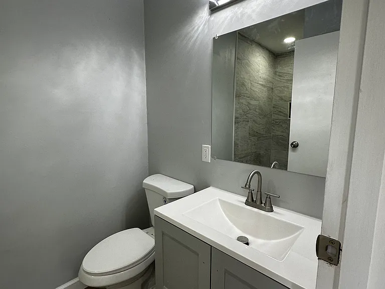 1531 Harford Square Dr — Photo 13