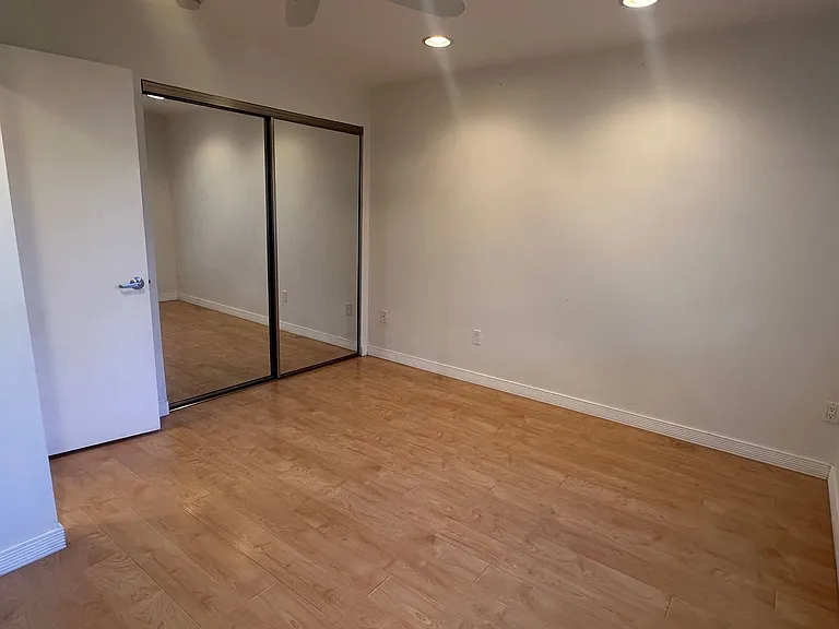 1850 E Maryland Ave #54 — Photo 11