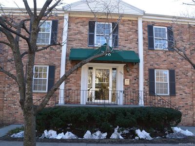 398 Courtland Ave APT 15, Stamford, CT, 06906