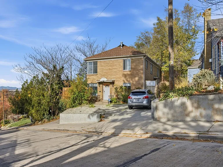 76 W Apricot Ave #2 — Photo 26