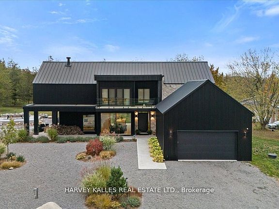 3rd image of 690 Weese Rd