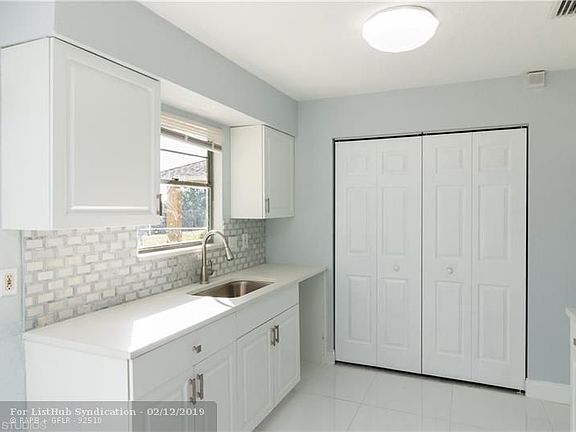 2nd image of 360 Fleming Ave