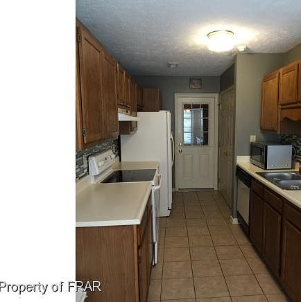 2nd image of 1643 Winnabow Dr
