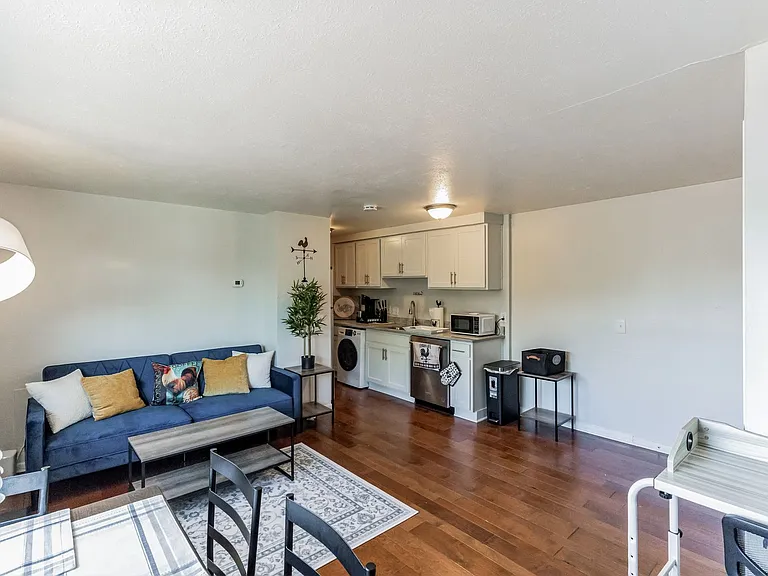 2019 McKinley Ave — Photo 21