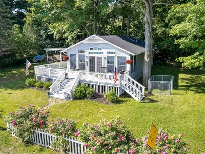 6123 Crystal Ave, Beulah, MI, 49617