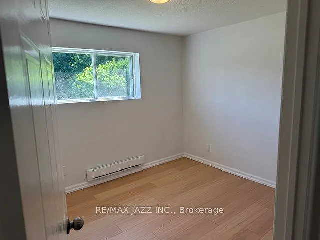 455 Trick Ave #101 — Photo 9