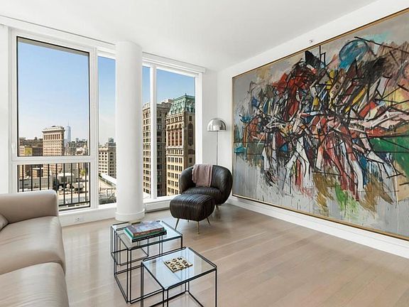 3rd image of 241 5th Ave APT 19B