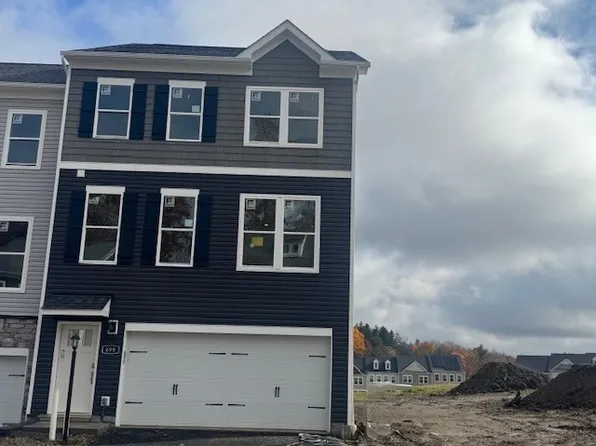 699 Olivia St, Pittsburgh, PA 15205