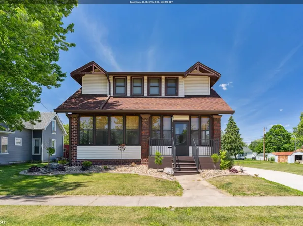 309 N Walnut St, New London, IA 52645