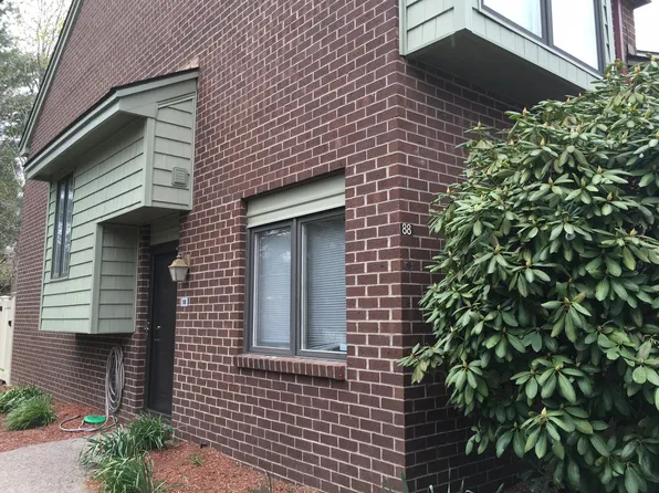 88 Cottonwood Dr, Stoughton, MA 02072