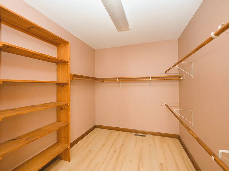 4616 Woodrow Wilson Rd — Photo 64