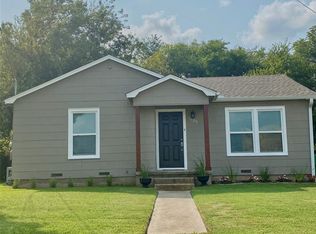 1925 N Weaver St, Gainesville, TX 76240