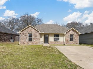511 Star St, Denison, TX 75020