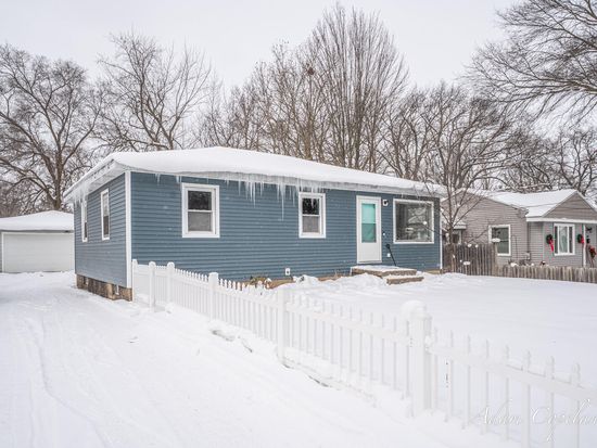 3709 Boone Ave SW, Wyoming, MI 49519