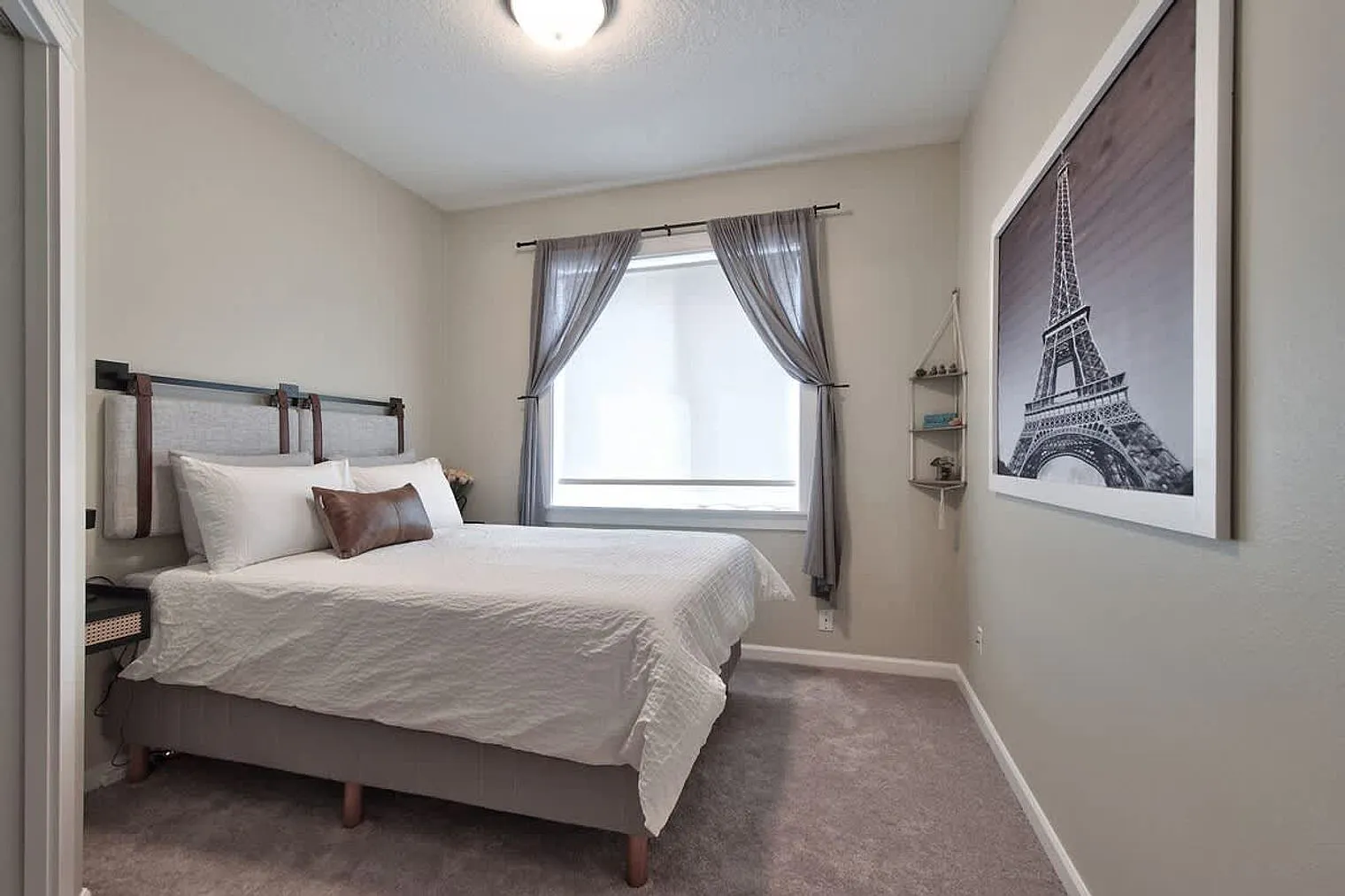 3 bed, 2.0 bath, 1722 sqft, $5,670 — Photo 4