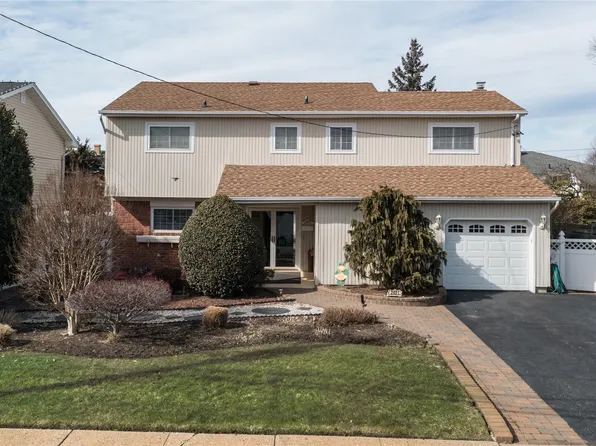 2491 Malibu Road, Bellmore, NY 11710