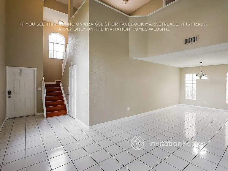 1614 SW 158th Ter — Photo 6