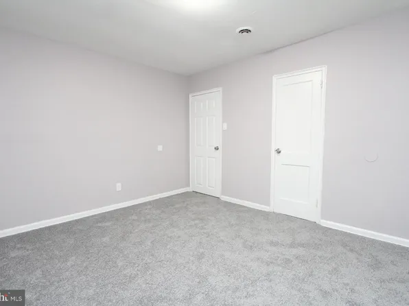 222 Norcross Ln, Pemberton, NJ 08068