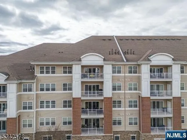 9421 Warrens Way #4E, Wanaque, NJ 07465