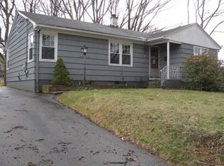 3 Bishop Ave, Worcester, MA 01603