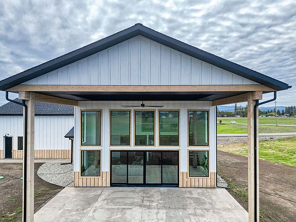 4th image of 111 Freedom Way