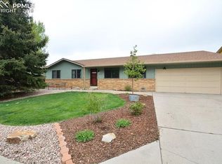 5240 Mule Deer Dr, Colorado Springs, CO 80919