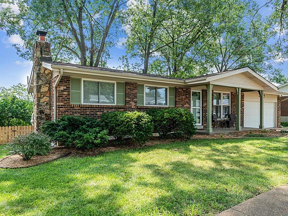 2nd image of 6330 Orangewood Trl