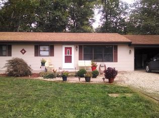 15055 N Nees Ln, Effingham, IL 62401