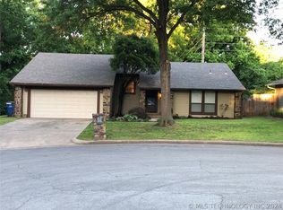9703 S 72nd East Ave, Tulsa, OK 74133