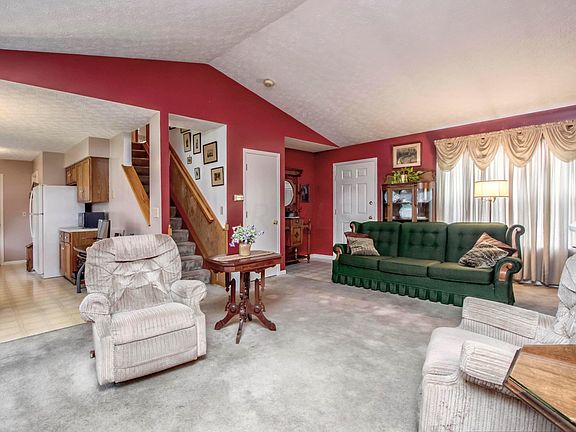 5th image of 869 Bledsoe Dr