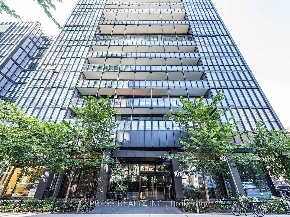 101 Charles St E #716