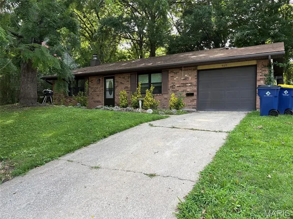 409 E 11th St, Washington, MO 63090