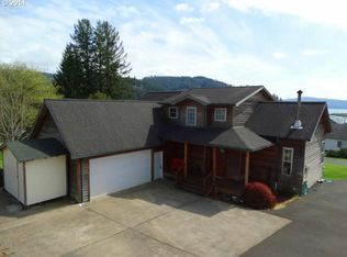 104 Franklin St, Garibaldi, OR 97118