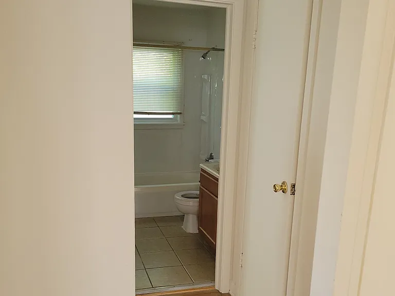 4206 Saint Francis Ln — Photo 4