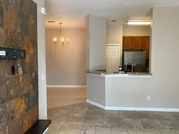 8601 Beach Blvd, Jacksonville, FL