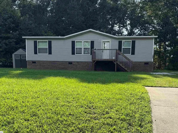 304 Red Oak Ct, Easley, SC 29640