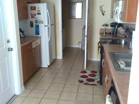 3rd image of 14788 Pinnacle Pl