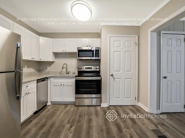142 Learner Ct SE — Photo 9