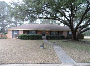 5963 Westmore Dr, Jackson, MS 39206