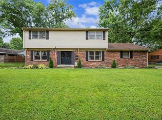 2224 Hazelhurst Ct, Dayton, OH 45440