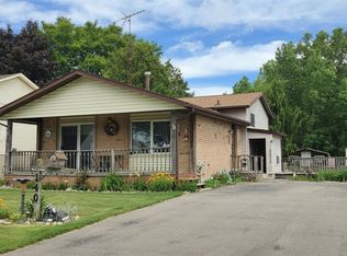 140 Main St, Saint Clair, ON N0N1H0
