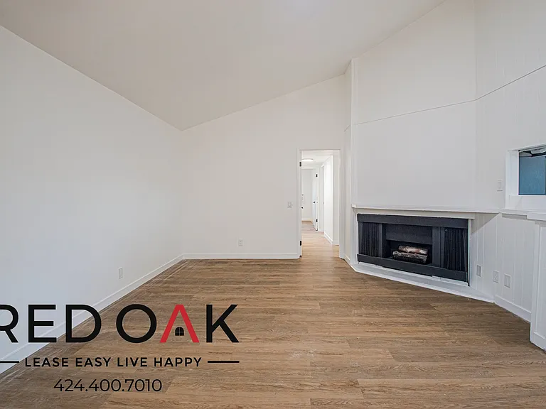 11051 Barnwall St #10 — Photo 9