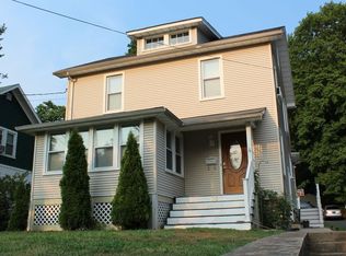 123 Leigh St, Clinton, NJ 08809