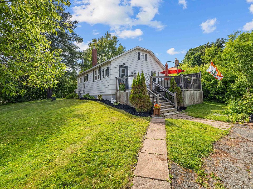 1st image of 60 Ambrose St