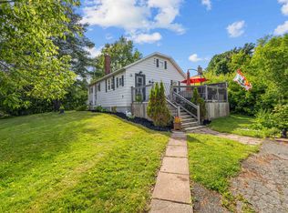 60 Ambrose St, Charlottetown, PE C1A3P7