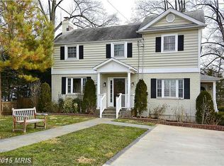 9511 Montgomery Dr, Bethesda, MD 20814