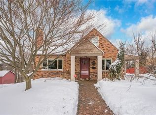 756 Rolling Green Dr, Bethel Park, PA